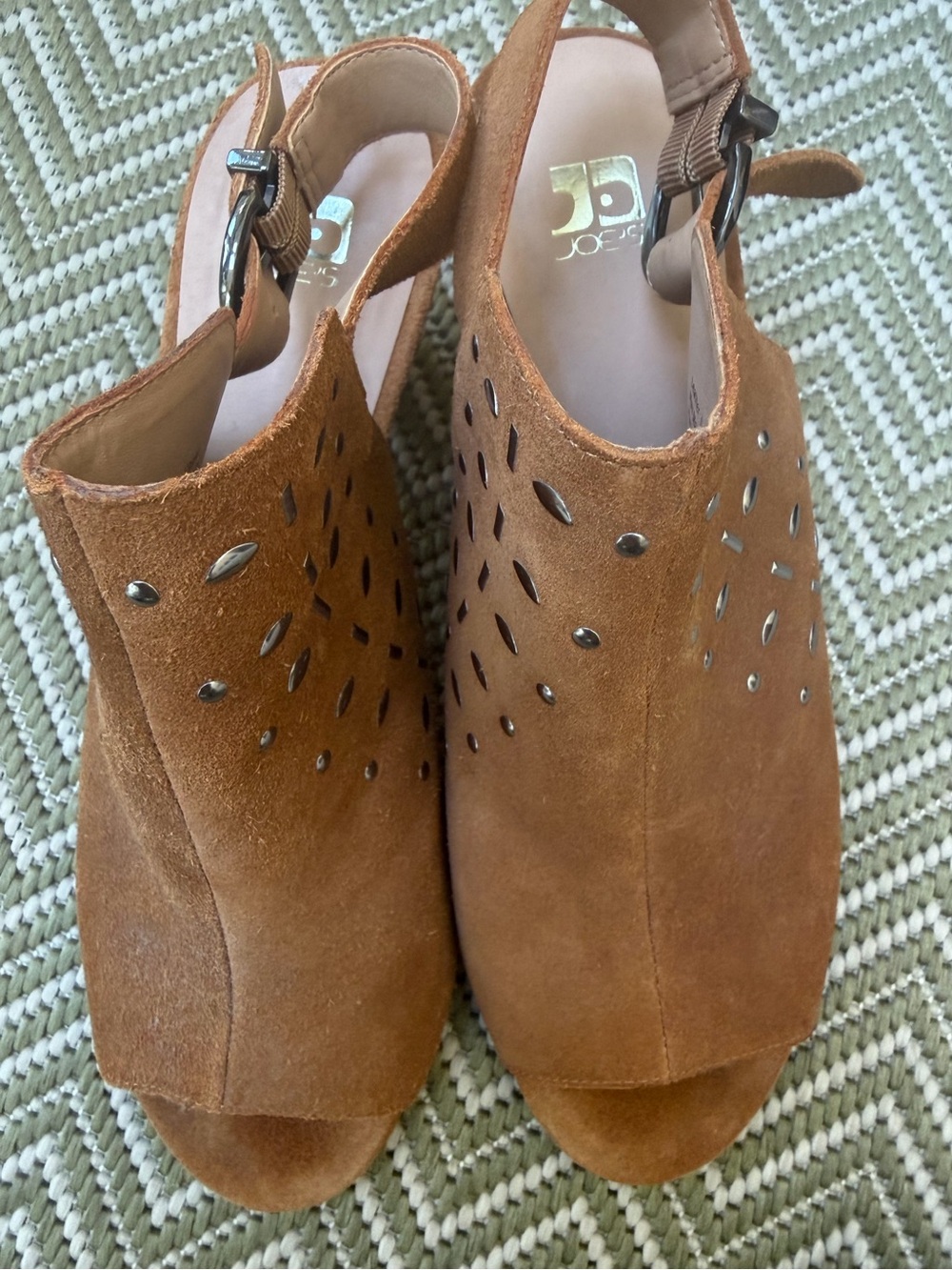 Joe’s Jeans Cowgirl Western Chic Honey Suede 8.5 Mules Open-Toe Slingback Wedge